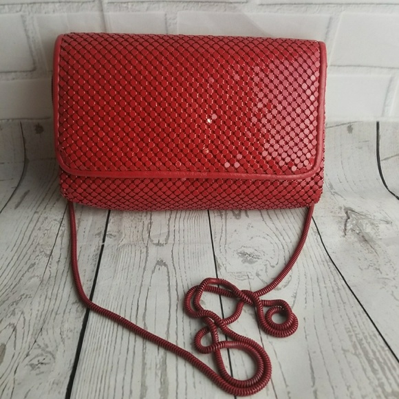 La Regale Handbags - Vintage La Regale Valentine Red Sequin Purse